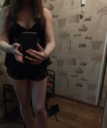 Живу в самой сердце Москвы, где создаю уникальные моменты разврата и наслаждения. Мои услуги насыщены страстью и энергией, которую я безоговорочно подарю только тебе. Открой дверь в мир интимного блаженства, где каждое мгновение наполнено желанием и наслаждением. Гарантирую полный релакс, фантастическую эмоциональную связь и незабываемые впечатления. Буду рада сделать твои мечты реальностью. Приходи, ведь незабываемое экстазное приключение ждет нас! 😘💋🌟 5957, 28 лет